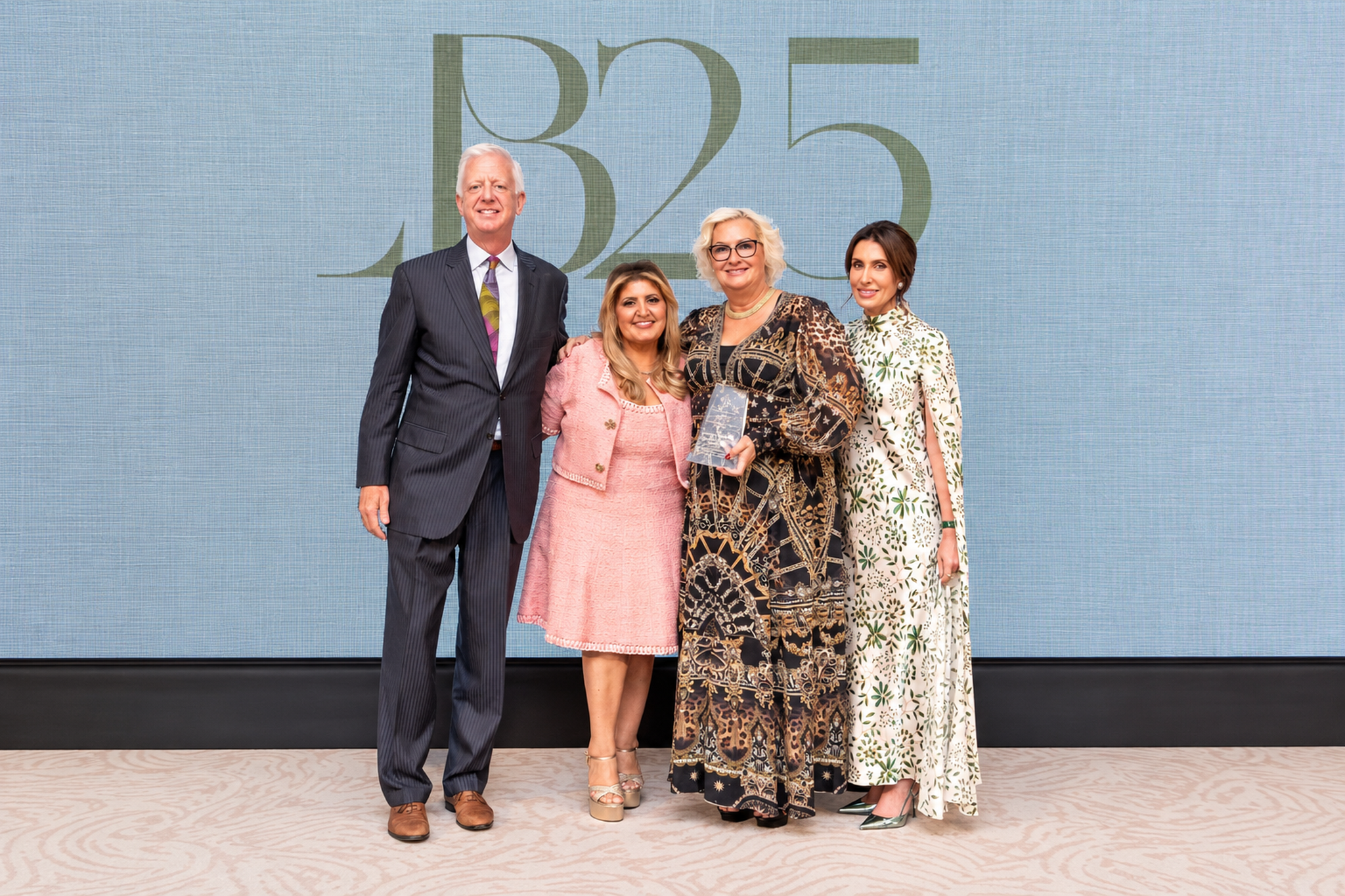 01-award-group-at-b25-wall-2048x1365.png