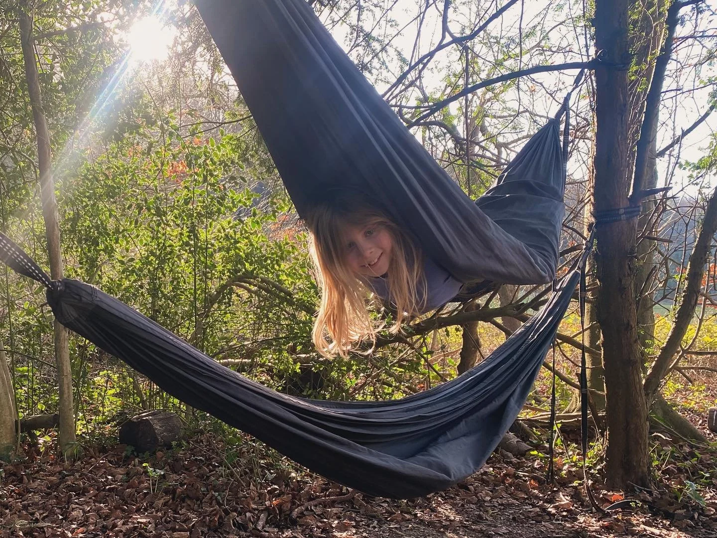 Embracing the double hammock, risky play life&hellip;
-
There&rsquo;s so much development and learning taking place within the &lsquo;simplicity&rsquo; of this play, and all without any adult-led suggestions or interventions. Purely child initiated i