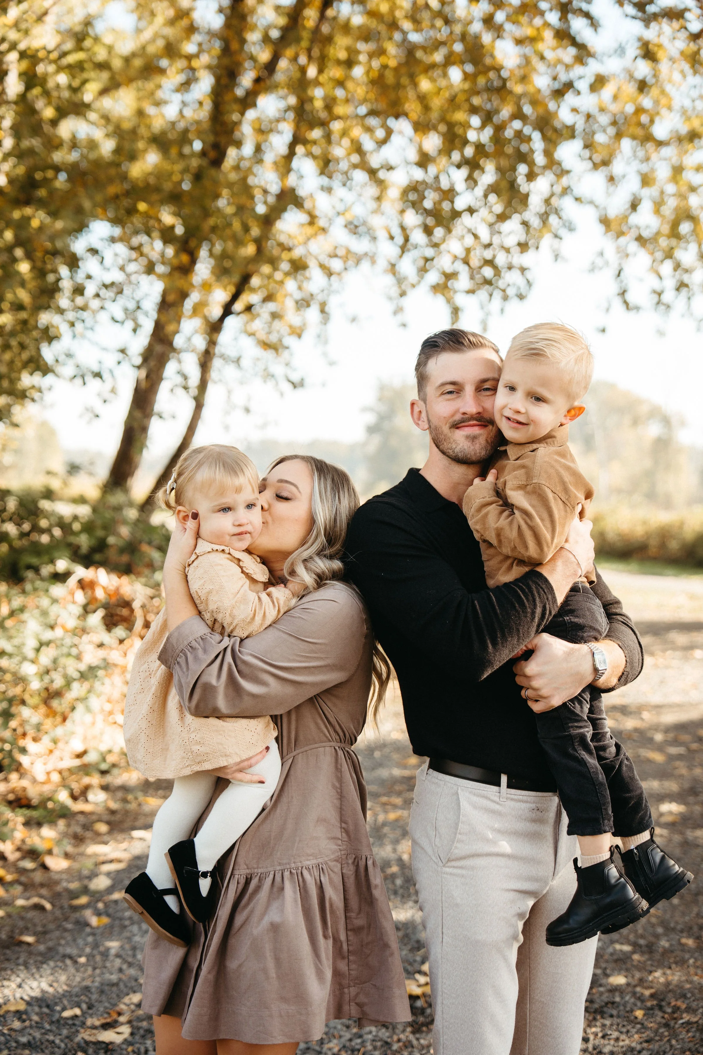 FallFamSession-197.jpg