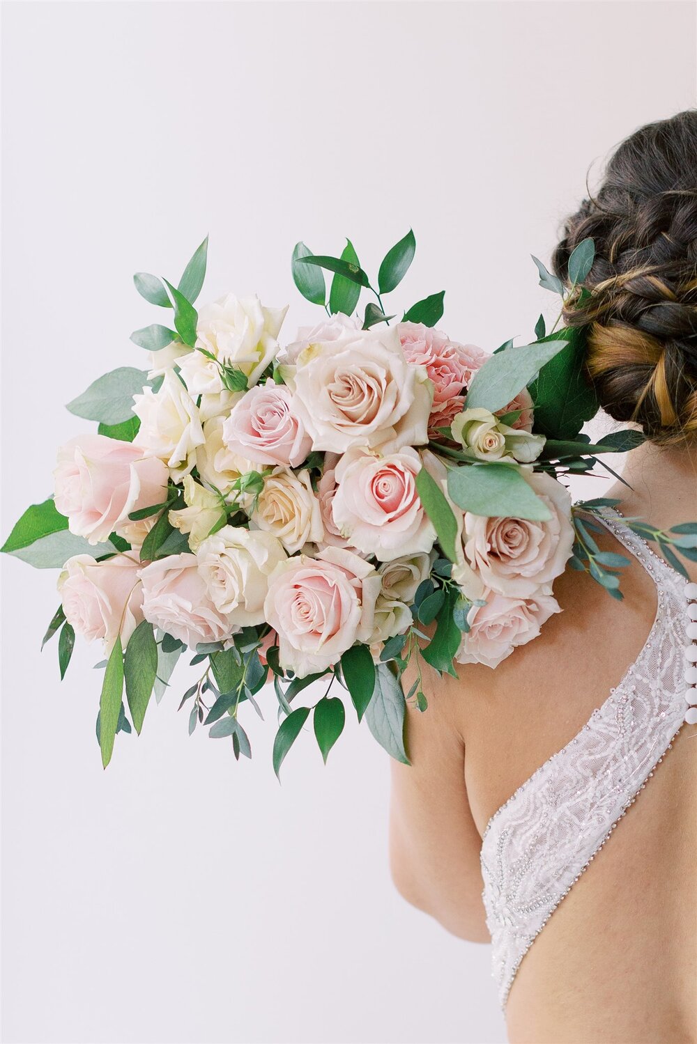 flowerlab-st. louis-budget-wedding-florist-blush-bridal-bouquet.jpg
