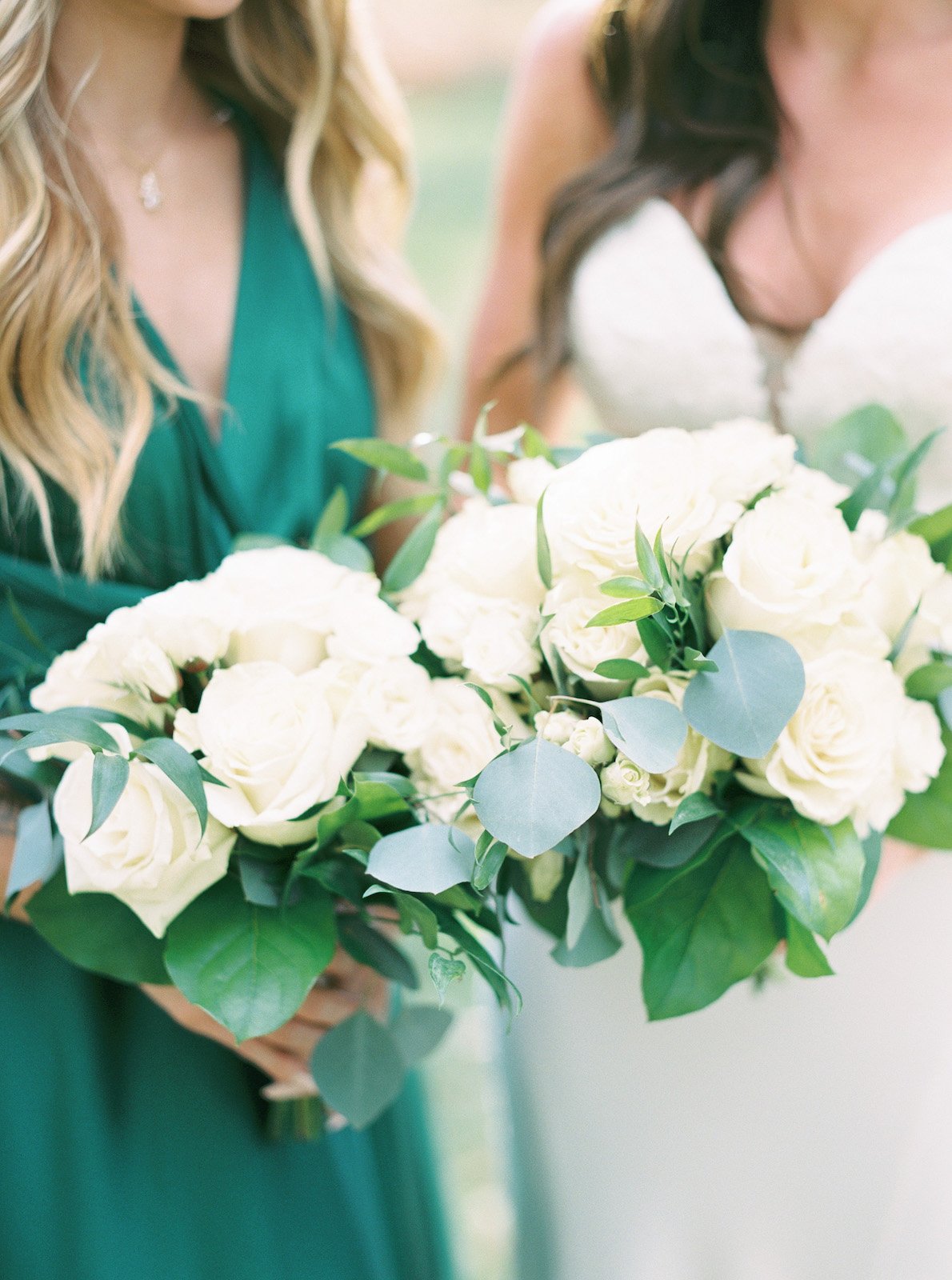 Flower-Lab-St.-Louis-Budget-Wedding-Florist-White-Garden-Bouquet-Fall-Elopement-17.jpg