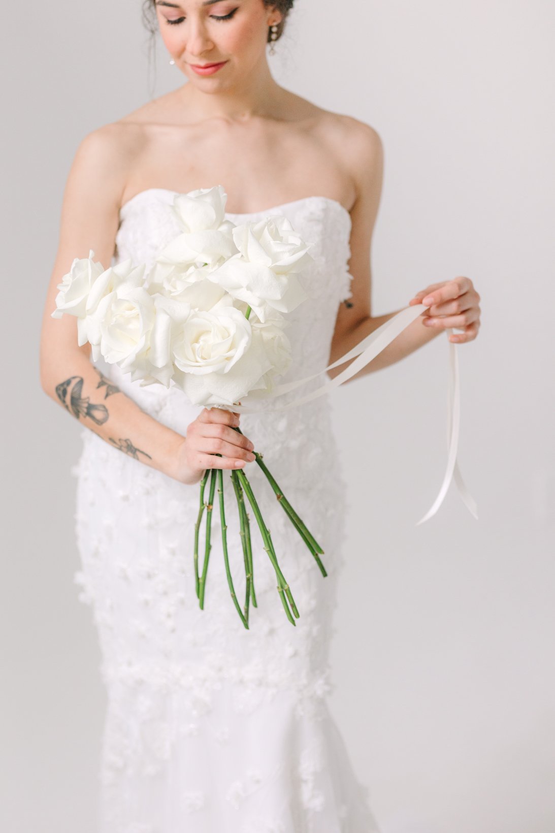 Flower-Lab-st-louis-affordable-wedding-flowers-emily-broadbent-photography-24.jpg
