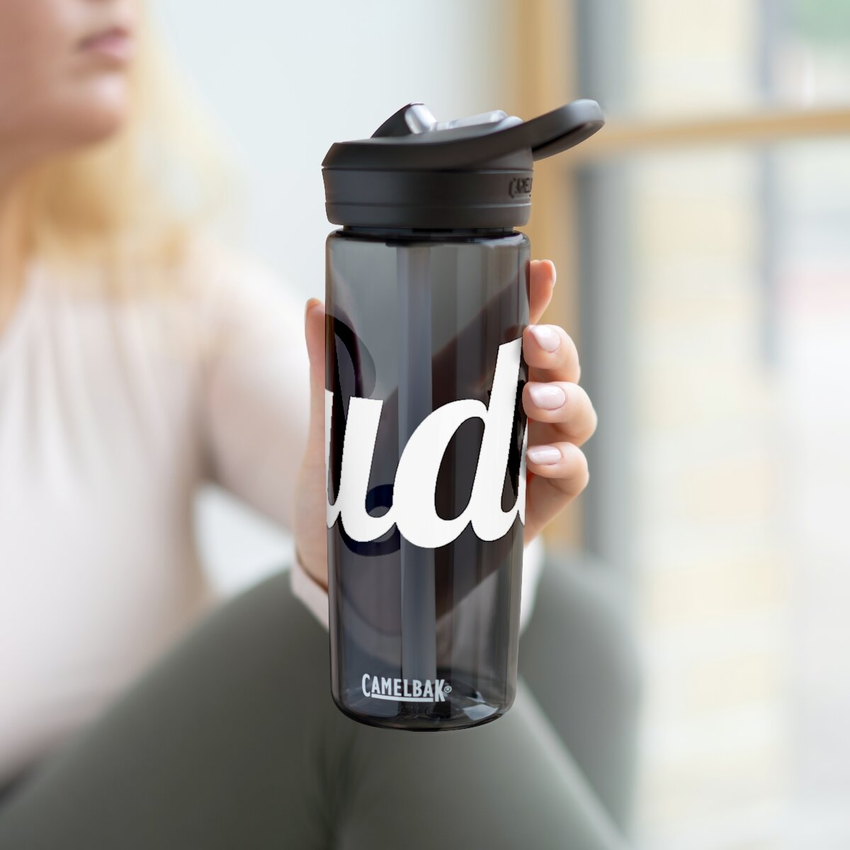 9e142bb66e82f91f8b3d6afffafdafb3