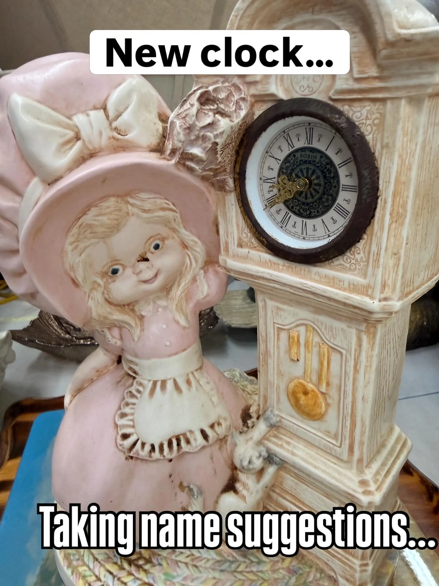 What should we name her though?
#resaleboutique #consignmentboutique #thriftfinds #antiquesofinstagram #843