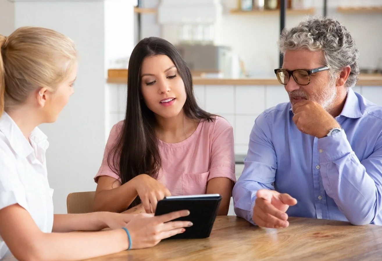 💬 Open Communication – Encourage honest conversations about care needs and preferences.
#CompassionateCare #FamilySupport #WellnessAtHome #caregiver #reliablehealthcare #hospicecare #nurse #weekend #healthcareworkers #reliablehealth #wellness