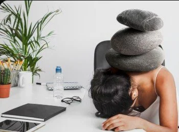 Support Your Immune Health Naturally 🍊🛡️

Consistency is key.
Tips:
&bull; Eat nutrient-dense foods
&bull; Sleep enough hours
&bull; Manage stress levels
&bull; Stay physically active
#NaturalWellness #ImmuneSupport #HealthySeason #christmas #careg