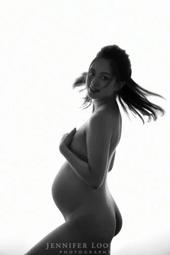 Seattle Artistic Maternity Photography - October Mother of the Month