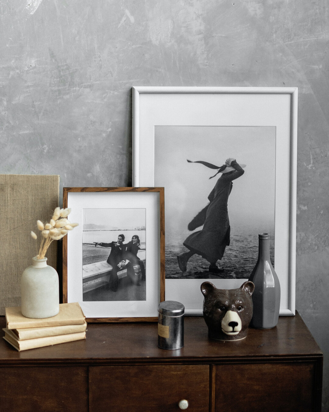 Memories never fade: Preserving memories with vintage flair. ⠀⠀⠀⠀⠀⠀⠀⠀⠀
⠀⠀⠀⠀⠀⠀⠀⠀⠀
How do you display your old family photographs?⠀⠀⠀⠀⠀⠀⠀⠀⠀
.⠀⠀⠀⠀⠀⠀⠀⠀⠀
.⠀⠀⠀⠀⠀⠀⠀⠀⠀
.⠀⠀⠀⠀⠀⠀⠀⠀⠀
.⠀⠀⠀⠀⠀⠀⠀⠀⠀
. ⠀⠀⠀⠀⠀⠀⠀⠀⠀
#signaturephotoorganizing #photoorganizing #photoorganiz