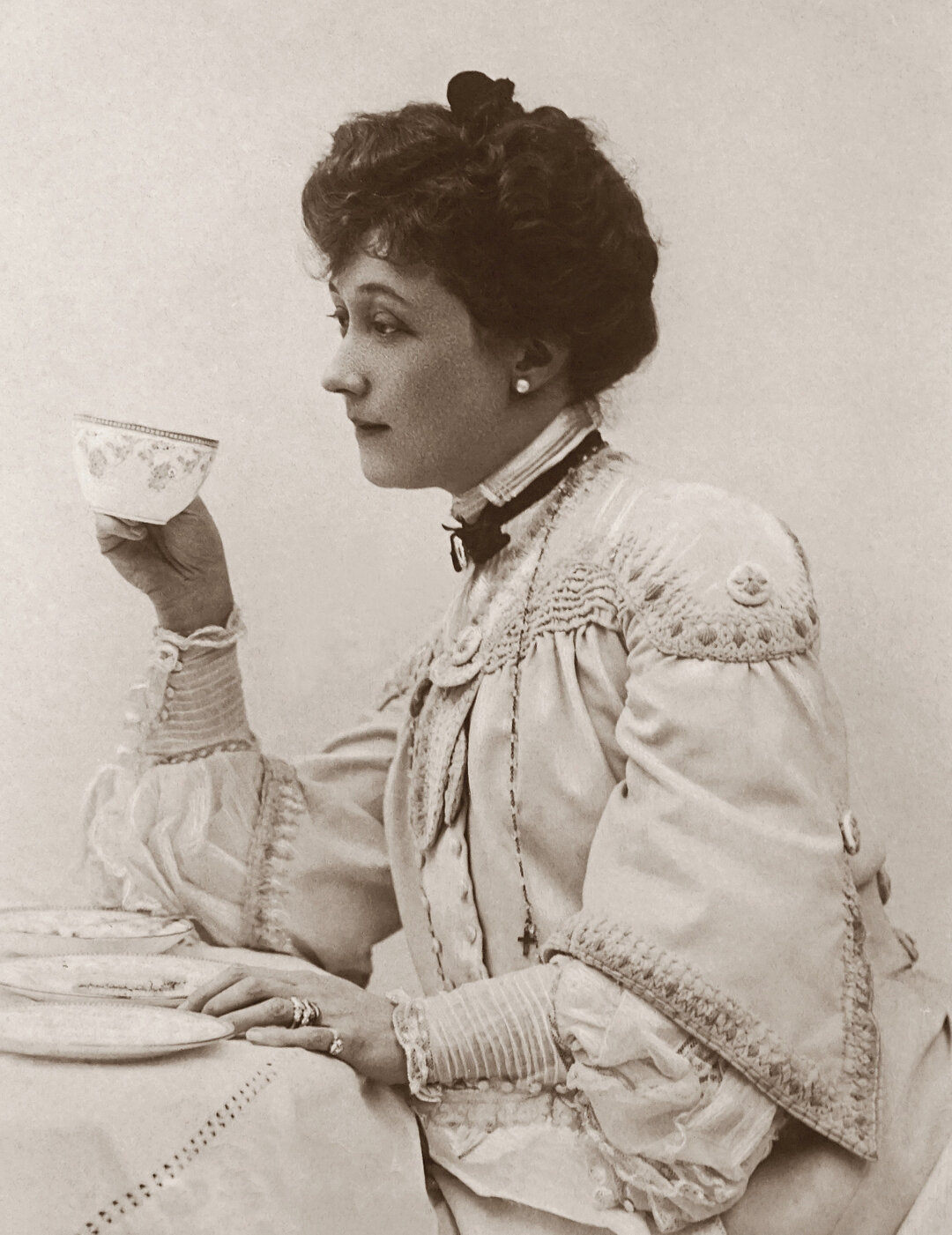 Embracing the timeless art of self-care amidst the sepia memories of yesteryears.​​​​​​​​​
On this #InternationalSelfCareDay, let's take inspiration from the serene tea-sipping rituals of the Victorian era. Just like the careful arrangement of vintag