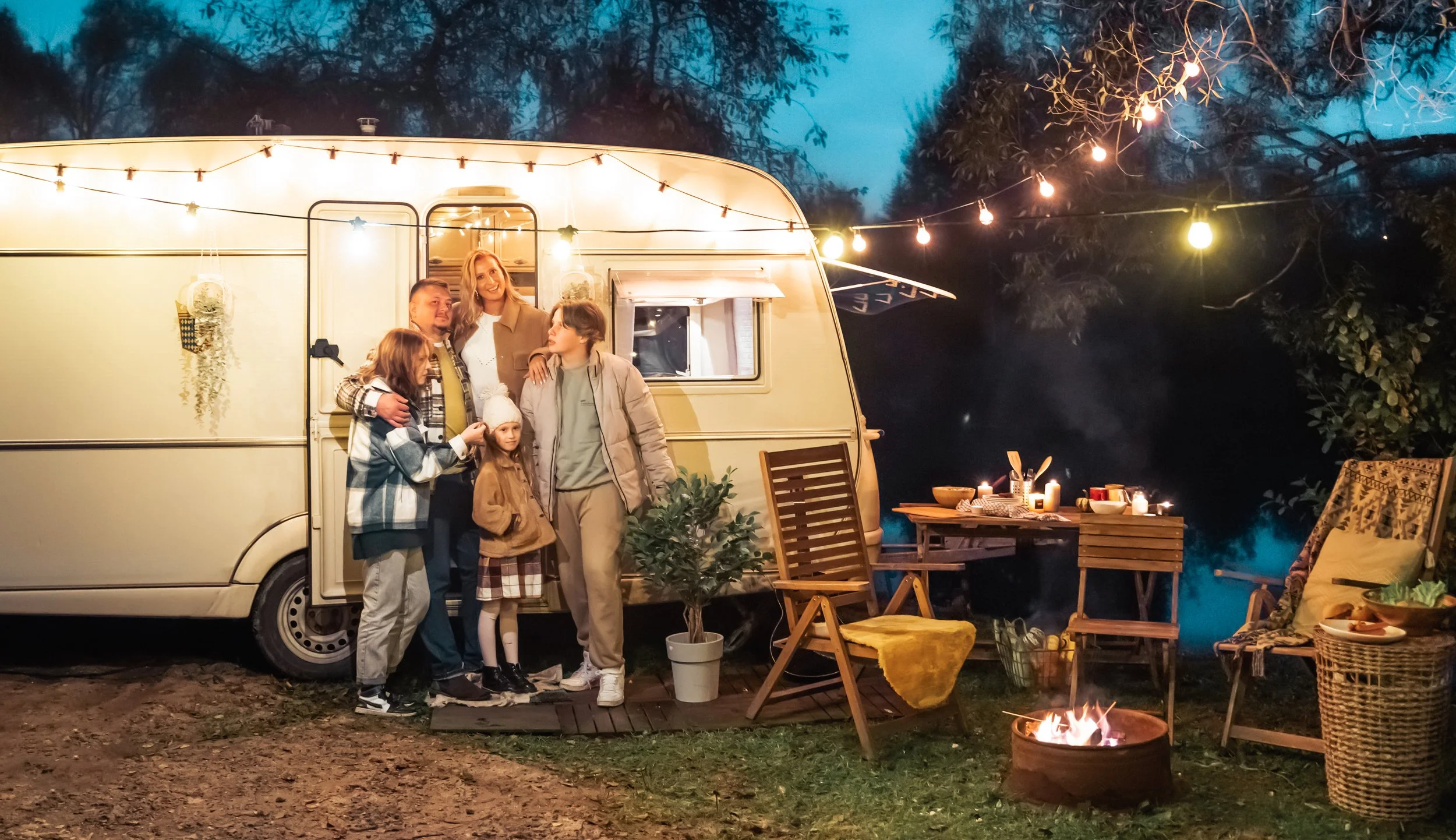 Travel trailer insurance in Lancaster and Palmdale, California from Express Lane Insurance,protecting your RV and travel trailer across Southern California