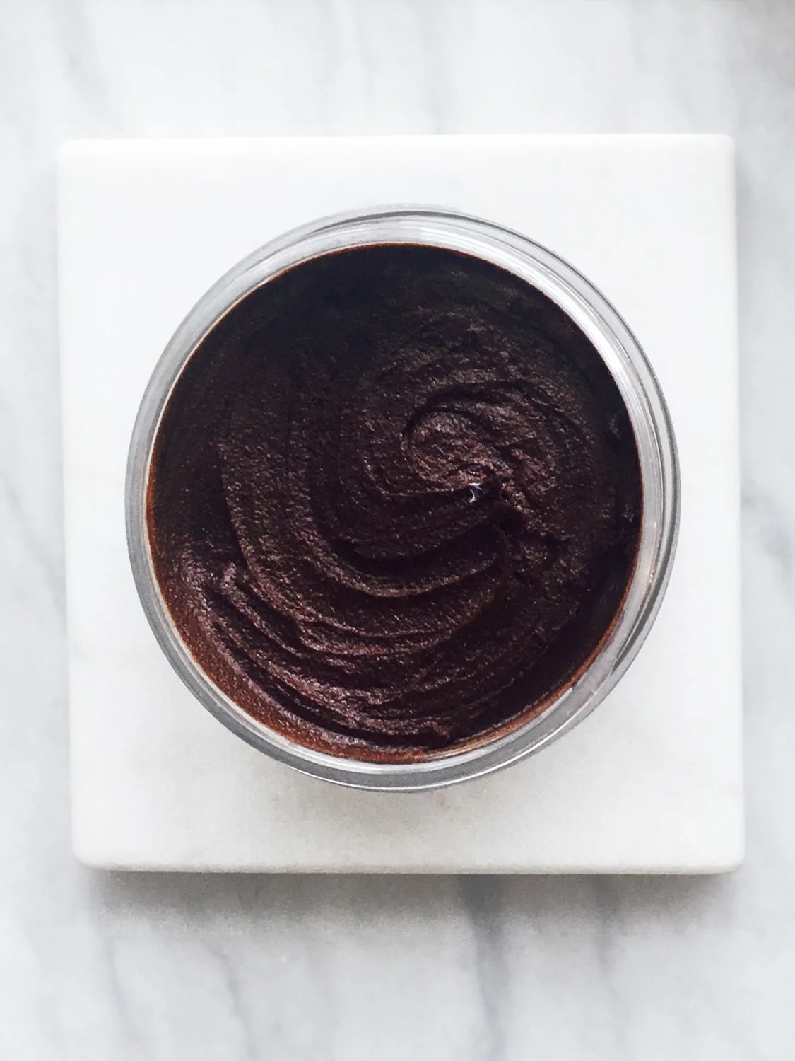 EM89-289-chocolate-mousse-hydration-masque-pdp-library-image-1500x1125.jpg