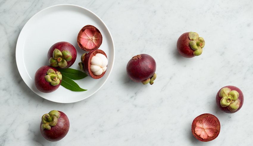 eminence-organics-skin-health-benefits-mangosteen.jpg