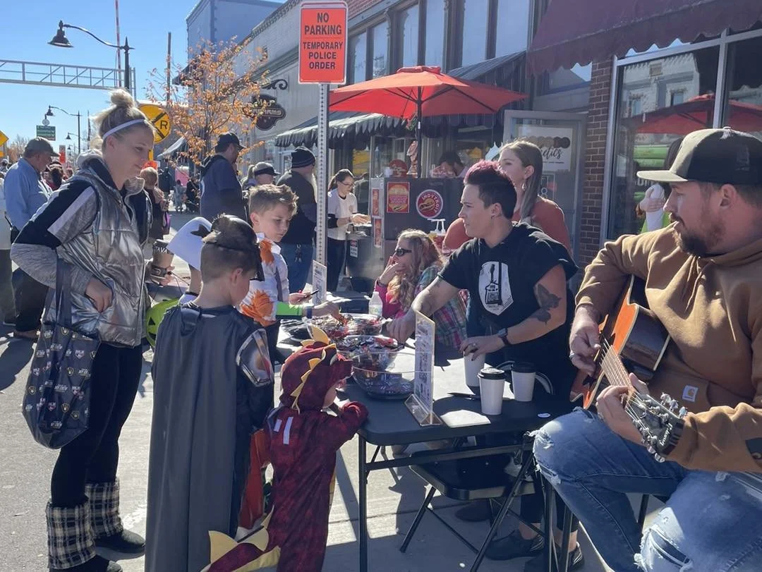 Stories ::: Treats on Main