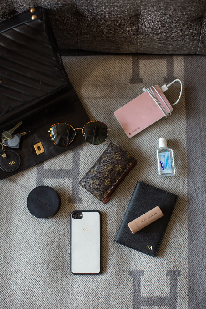 what's in my bag 2020, my everyday purse essentials