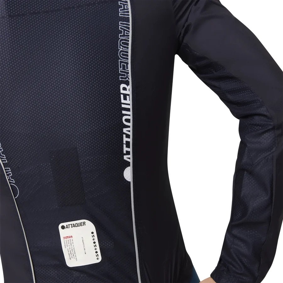 attaquer-cycling-intra-stow-jacket-navy-515_900x.jpeg