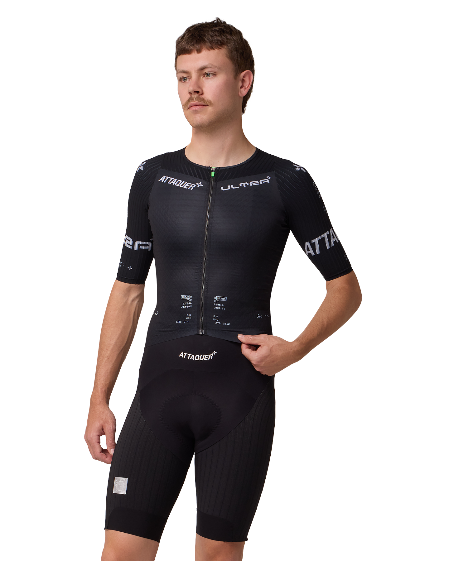 ULTRA Aero SS Jersey Black 02 [onbody].png