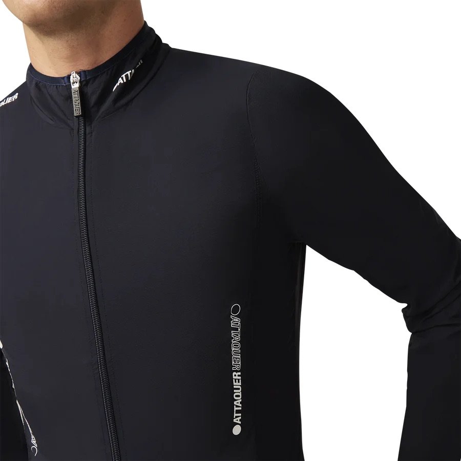 attaquer-cycling-intra-stow-jacket-navy-412_900x.jpeg