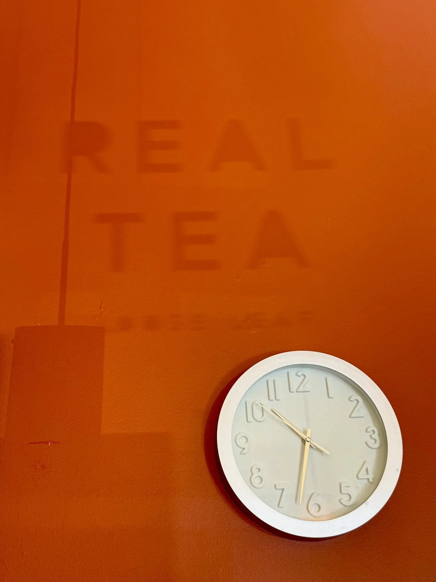 It&rsquo;s definitely tea time, and we have many many options to suit everyone&rsquo;s tastes. If tea isn&rsquo;t your cup of, well, tea, we also offer coffee, cold brew, and espresso. Hope to see you soon. #espresso #looseleaftea #coldbrew