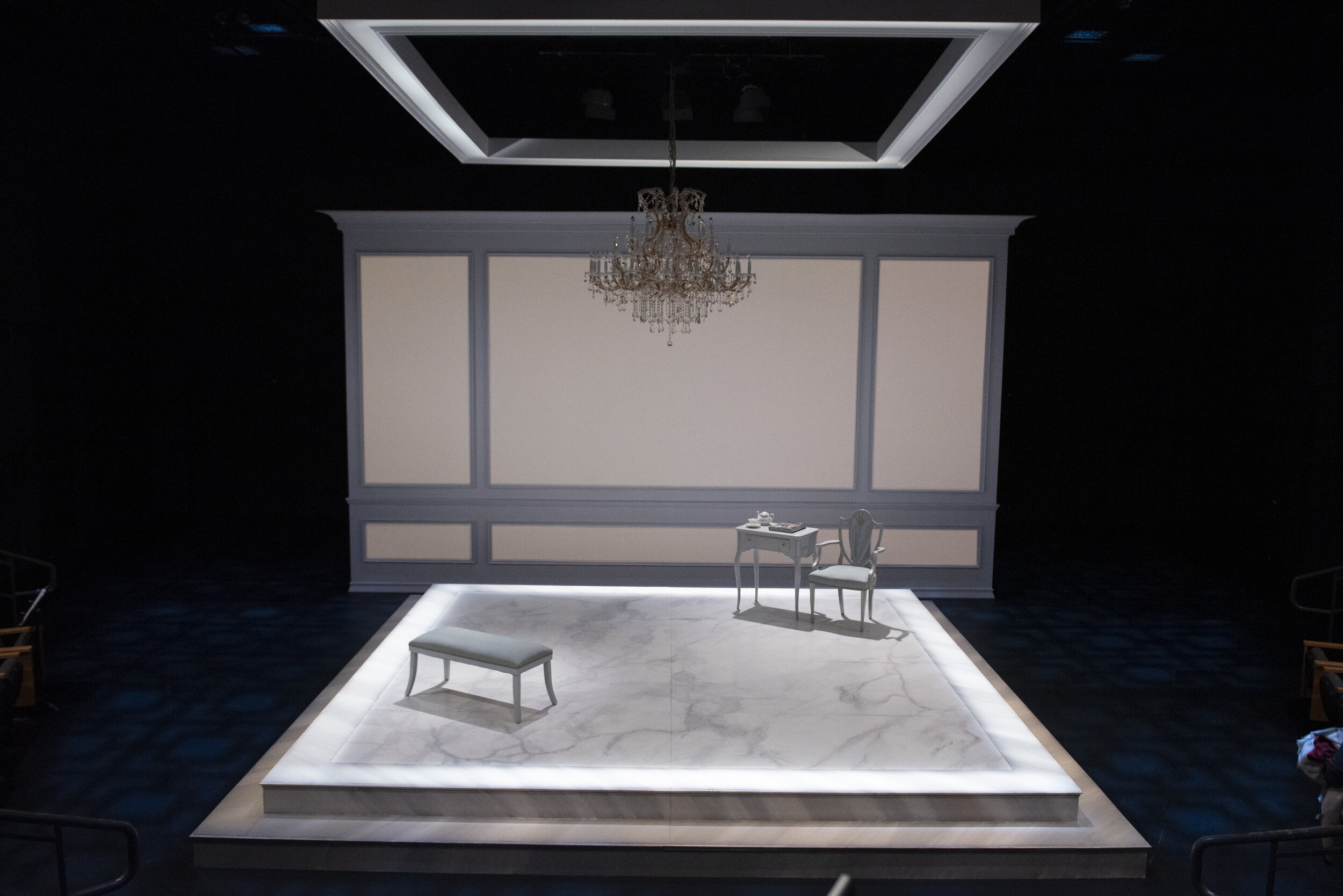 Set by Kata Sasvari (2).jpg