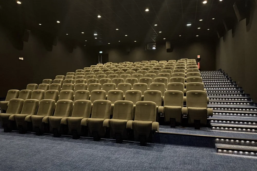 cine12.jpg