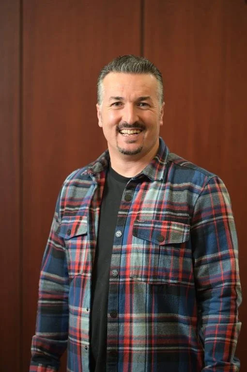 2024-elu-Tuncay-Cilgi.jpeg