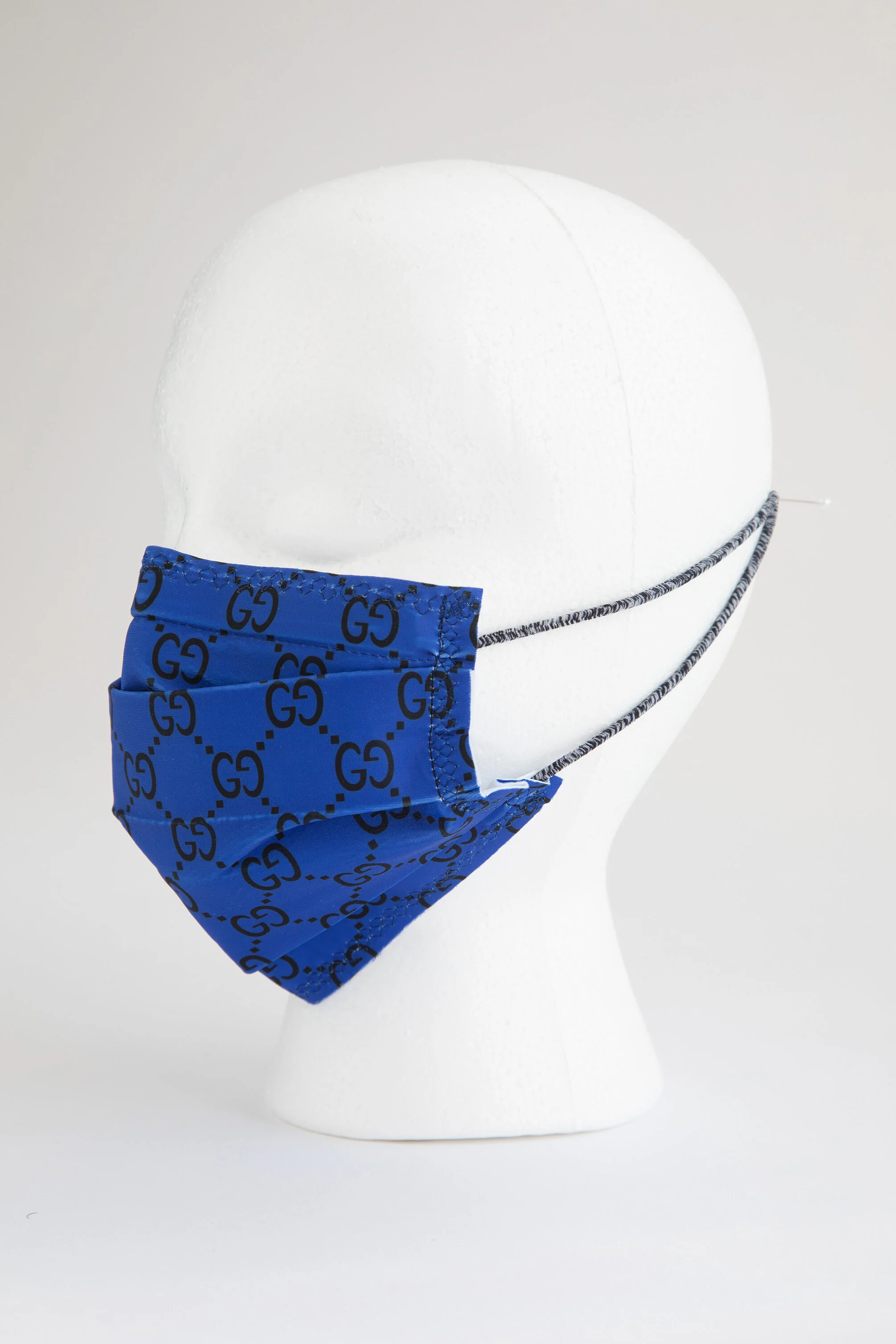 g_blue_mask.jpg
