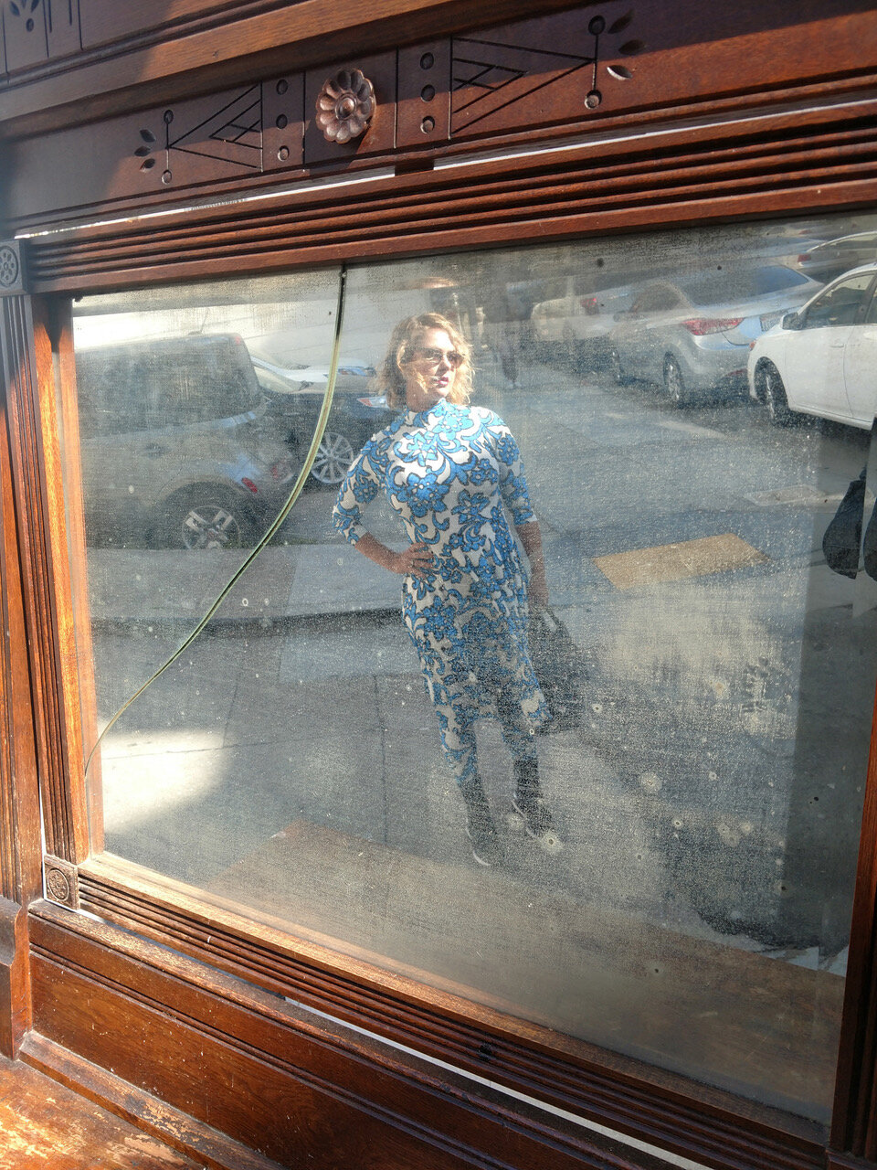 mirror_batik_s.jpeg