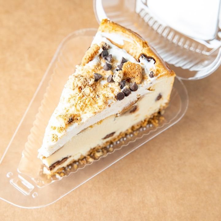 This week&rsquo;s must-try: Chocolate Chip Cookie Dough Cheesecake. Because happiness is housemade. 🍪🤎 

📷 @rr4life #cheesecakelover #cheesecakegram  #cheesecakeoftheday #cheesecakecake