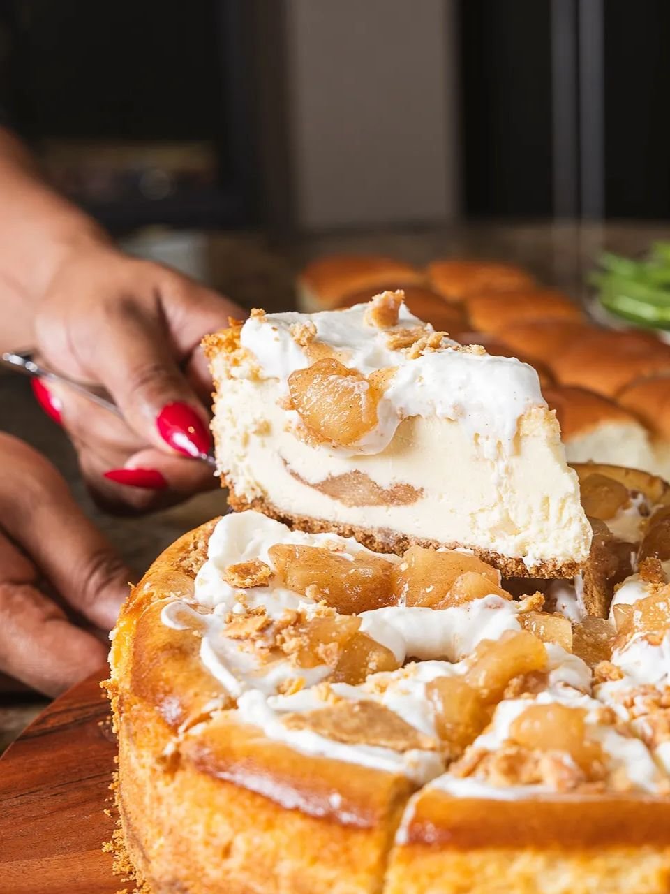Meet your new pie-crush. The apple of our pie. 🥧🍎