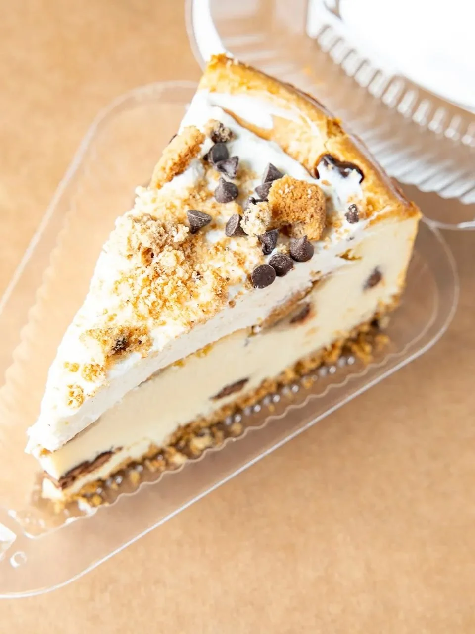 It's a cookie kind of weekend! 🍪🍰

Today is the last day of Chocolate Chip Cookie Week! Good news: our Chocolate Chip Cookie slice is here all month. Cookie meets cheesecake. Everyone wins.

AND our GIRL SCOUT PETITES are here through tomorrow! Tag