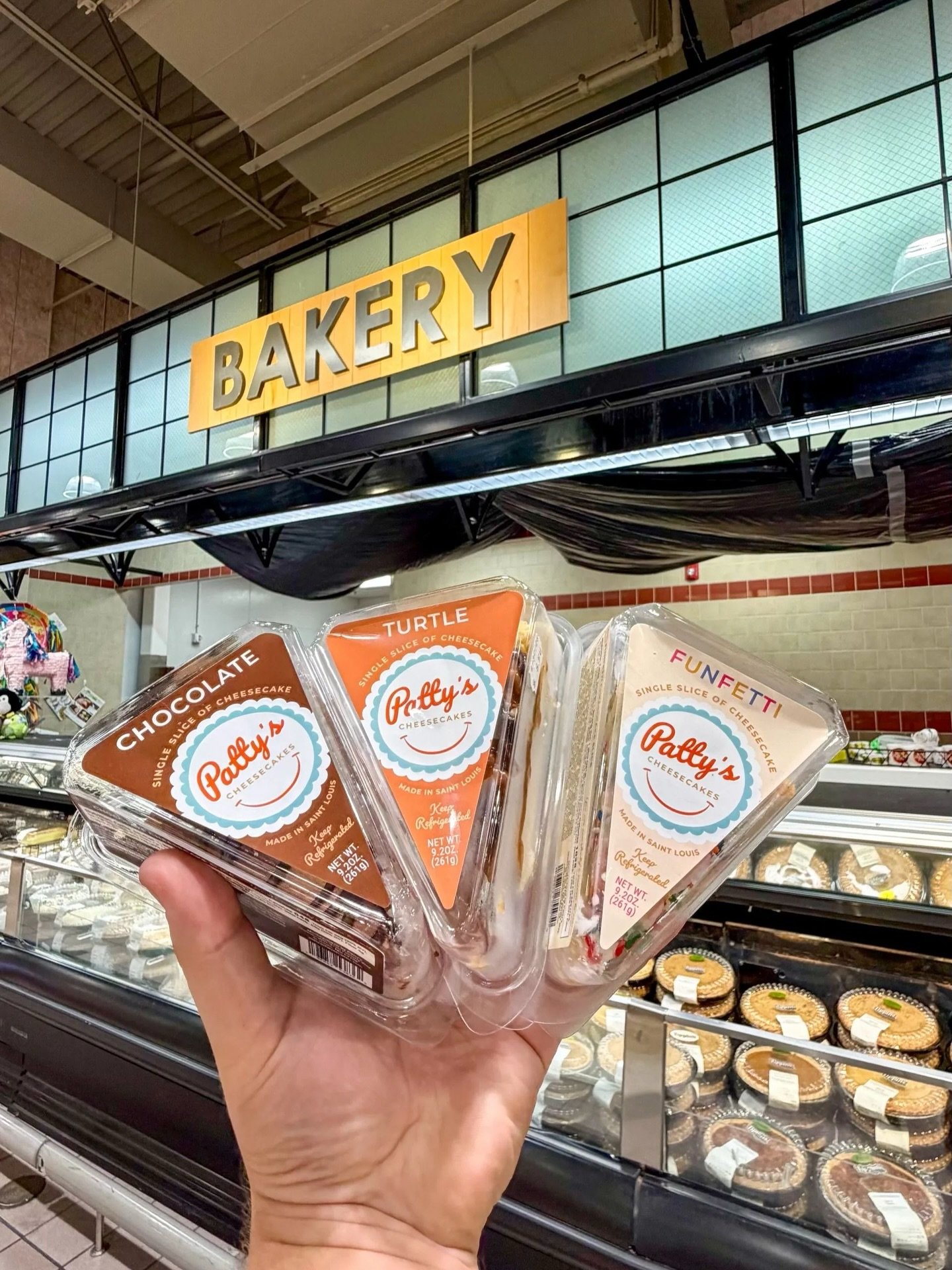 Make every shopping haul a little sweeter! 

Look out for our cheesecakes on your next shopping adventure to complement your fresh find @dierbergs. 🛒🍰 

#PattysCheesecake #ShopLocal #STL #SaintLouis