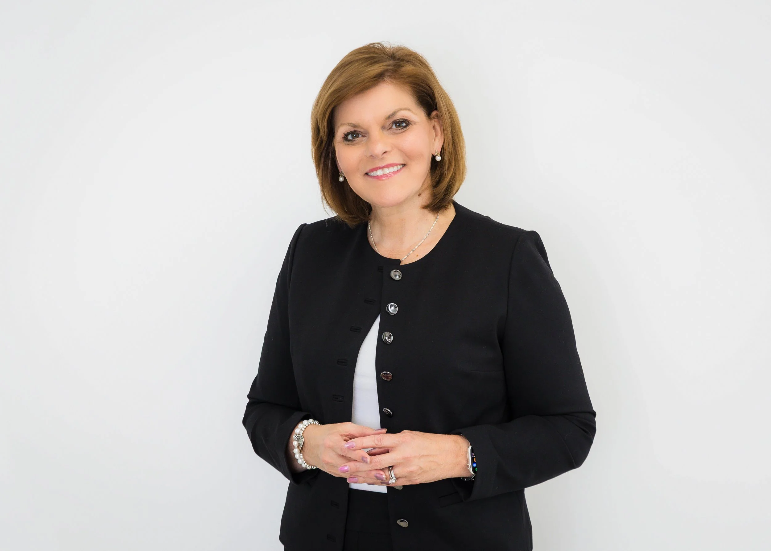 Karen Marinella Hall, Founder of Marinella Hall Associates. Executive Leadership Coach