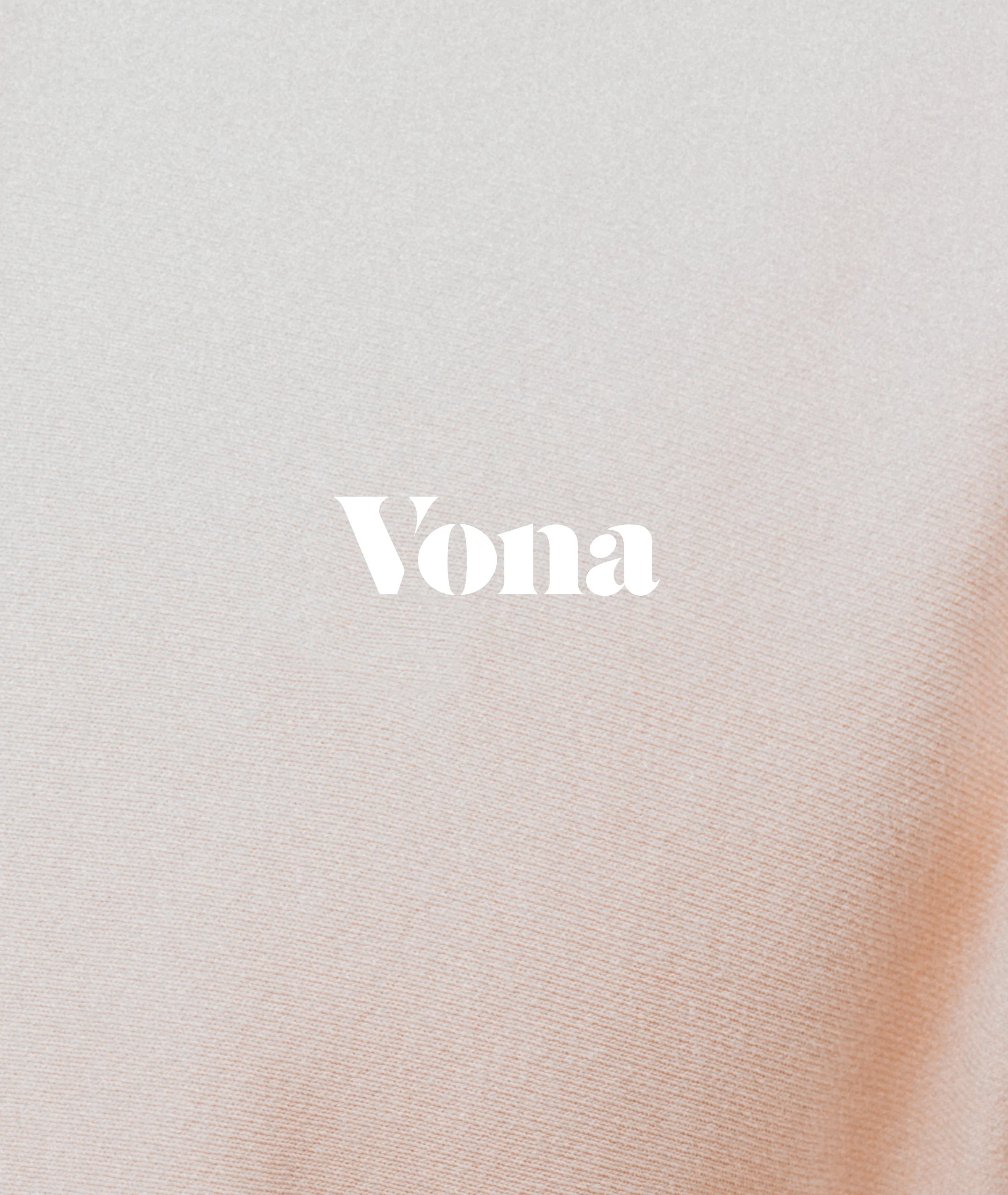 portrait-vona-logo