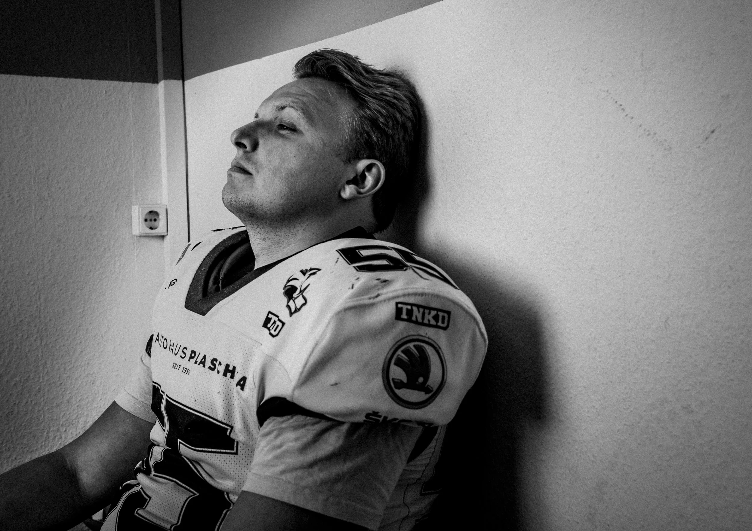 Footballer-Malte-Wenzel-Razorbacks-Training-Umkleide-2