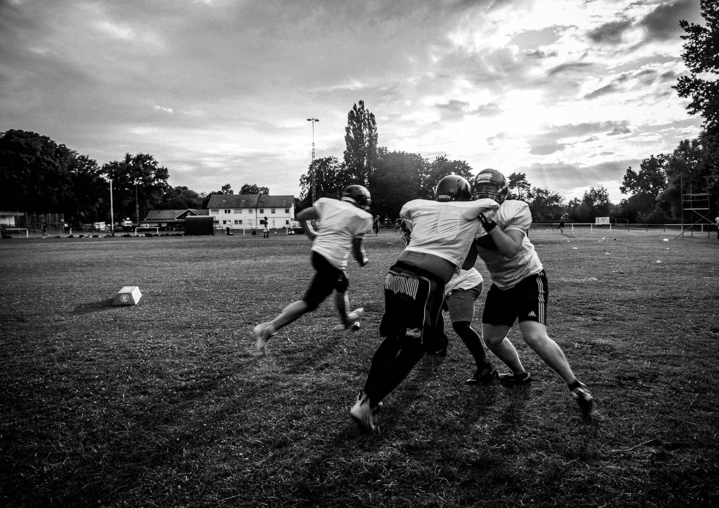 Footballer-Malte-Wenzel-Razorbacks-Training-4
