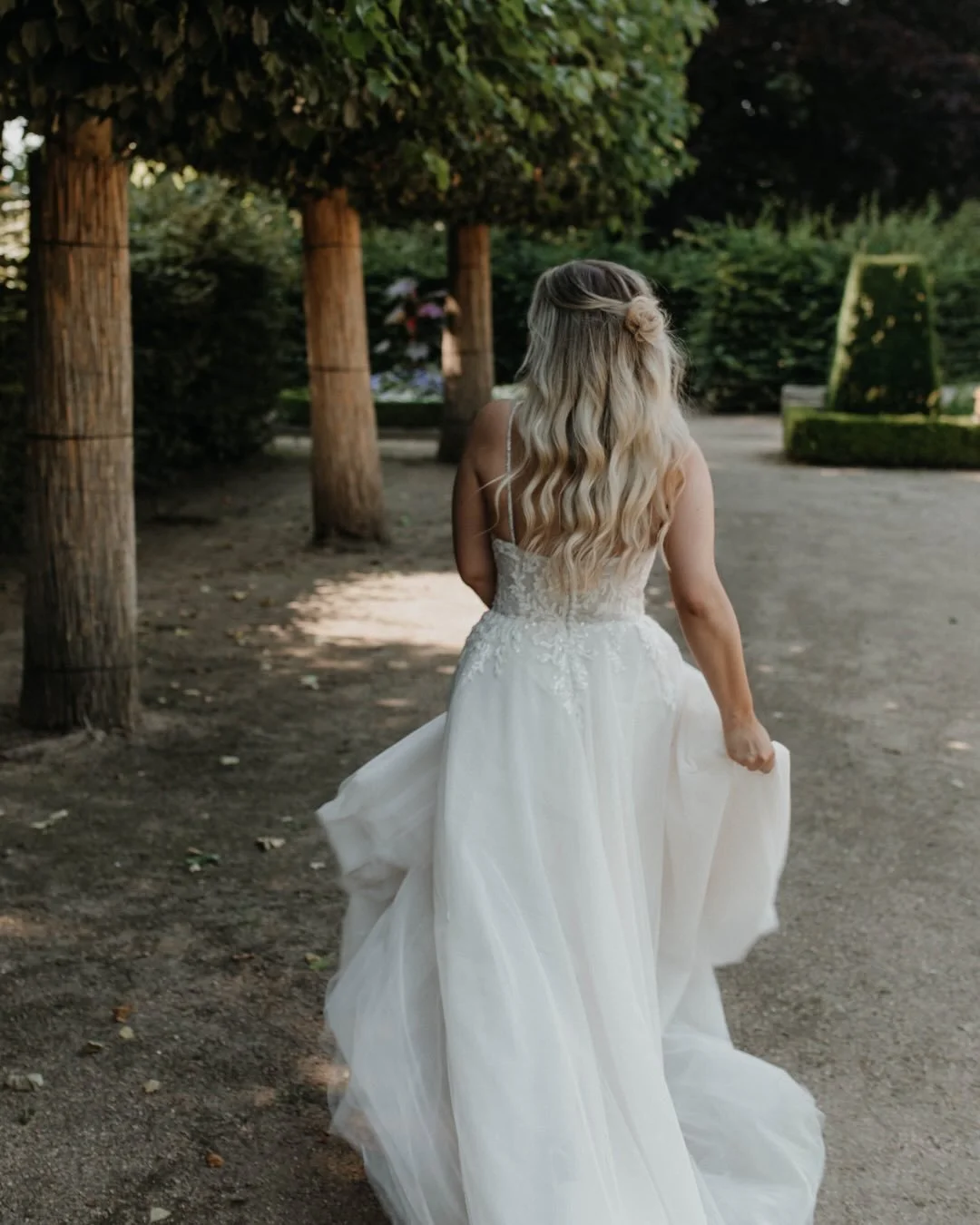 The art of saying yes ✨

#DestinationWeddingPhotographer
#EuropeanWedding
#LuxuryDestinationWedding
#RefinedRomance
#WeddingEditorial