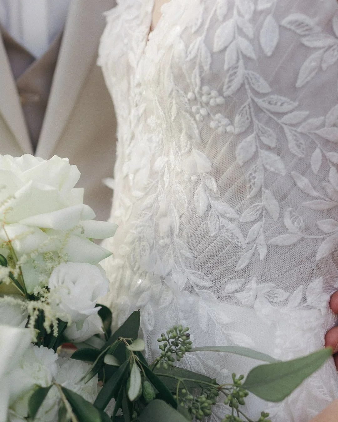 Meine letzte Hochzeit 2026. Sch&ouml;ner h&auml;tte die Season nicht enden k&ouml;nnen. 
Danke euch zwei und jedem anderen Paar , dass ihr mir vertraut habt und ich euch begleiten durfte ! 

#weddingphotography #weddingreportage #hochzeitsfotografhan