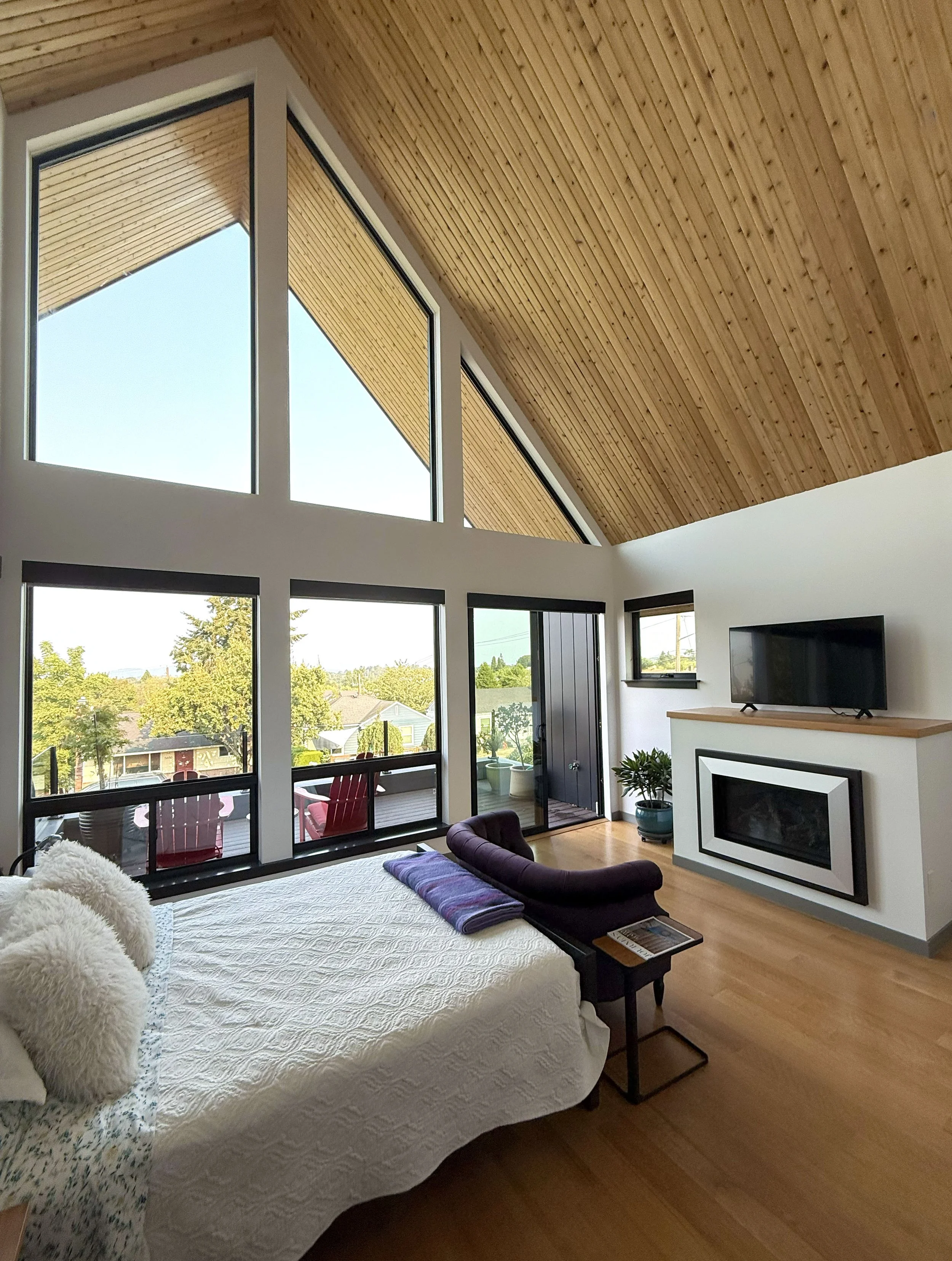 12 Master Bedroom Fireplace.jpg