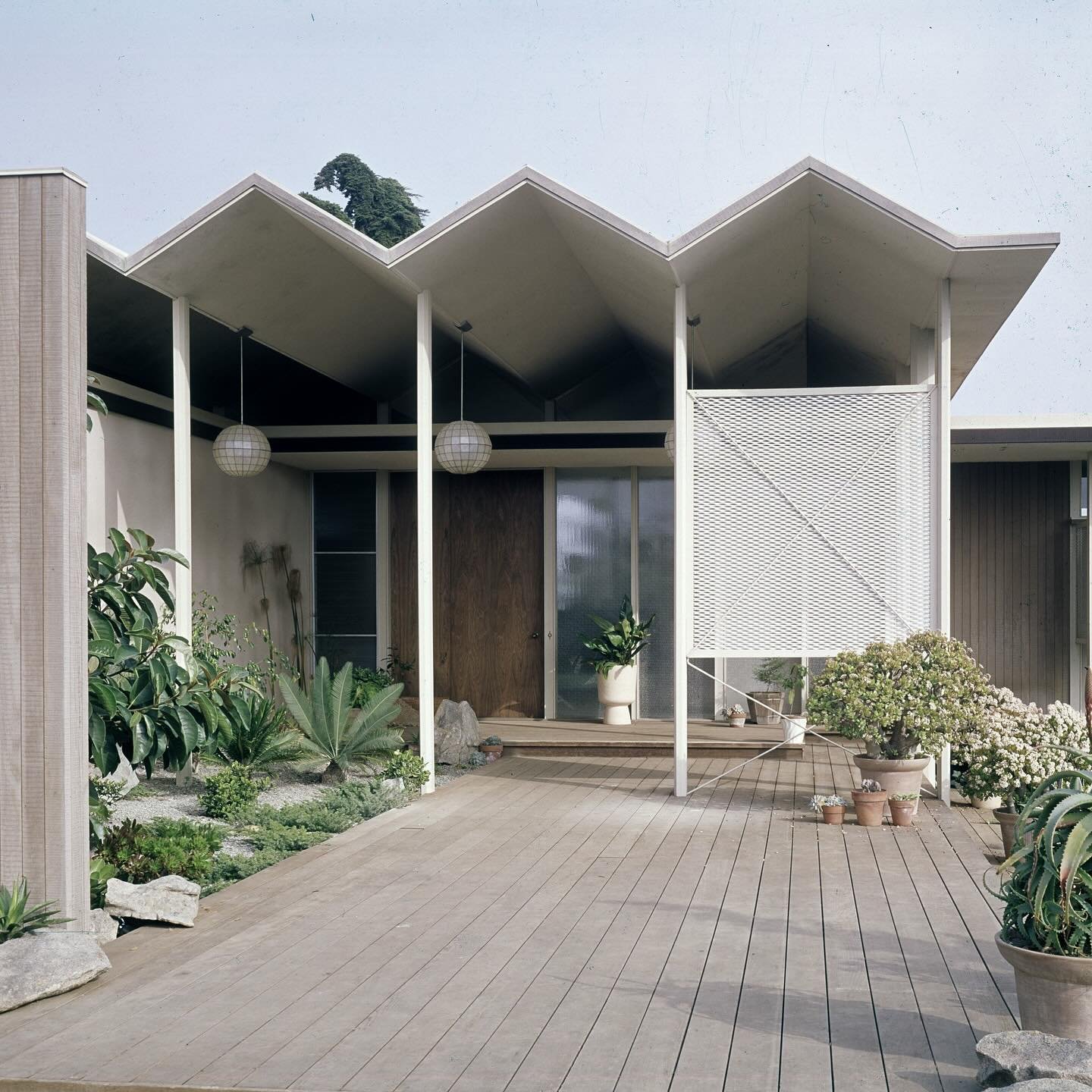 The Charles DuPont Residence by Frederick Liebhardt &amp; Eugene Weston III, circa 1962

Resting on 3.18 sprawling acres of rolling grass hills and 100 year old trees in the peaceful Montecillo neighborhood of Del Mar. 

Lovingly enjoyed and maintain
