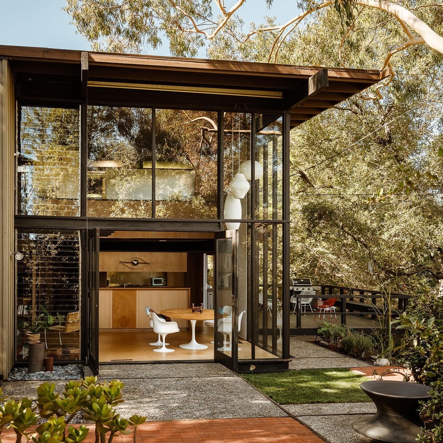 The Thomas &amp; Barbara Wirick House by Calvin Straub FAIA, Circa 1958. 

The home was designed as the influential USC professor was merging his practice with former students Conrad Buff and Donald Hensman - establishing the influential Pasadena arc