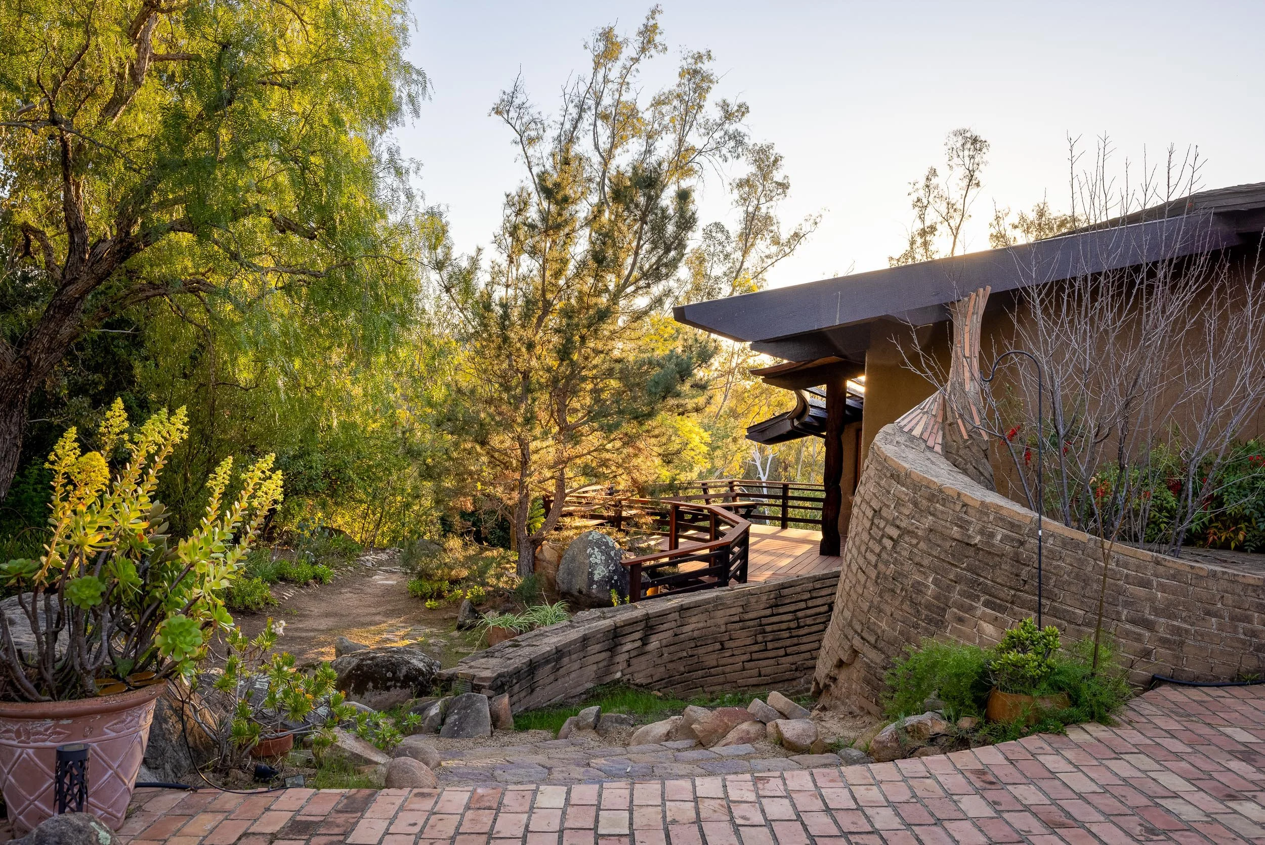 16512 Wilderness Rd - WEB + MED RES-31.jpg