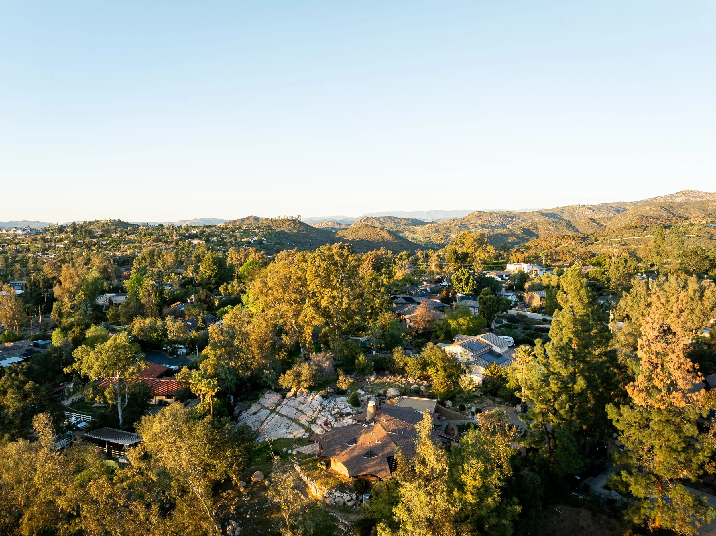 16512 Wilderness Rd - WEB + MED RES-39.jpg