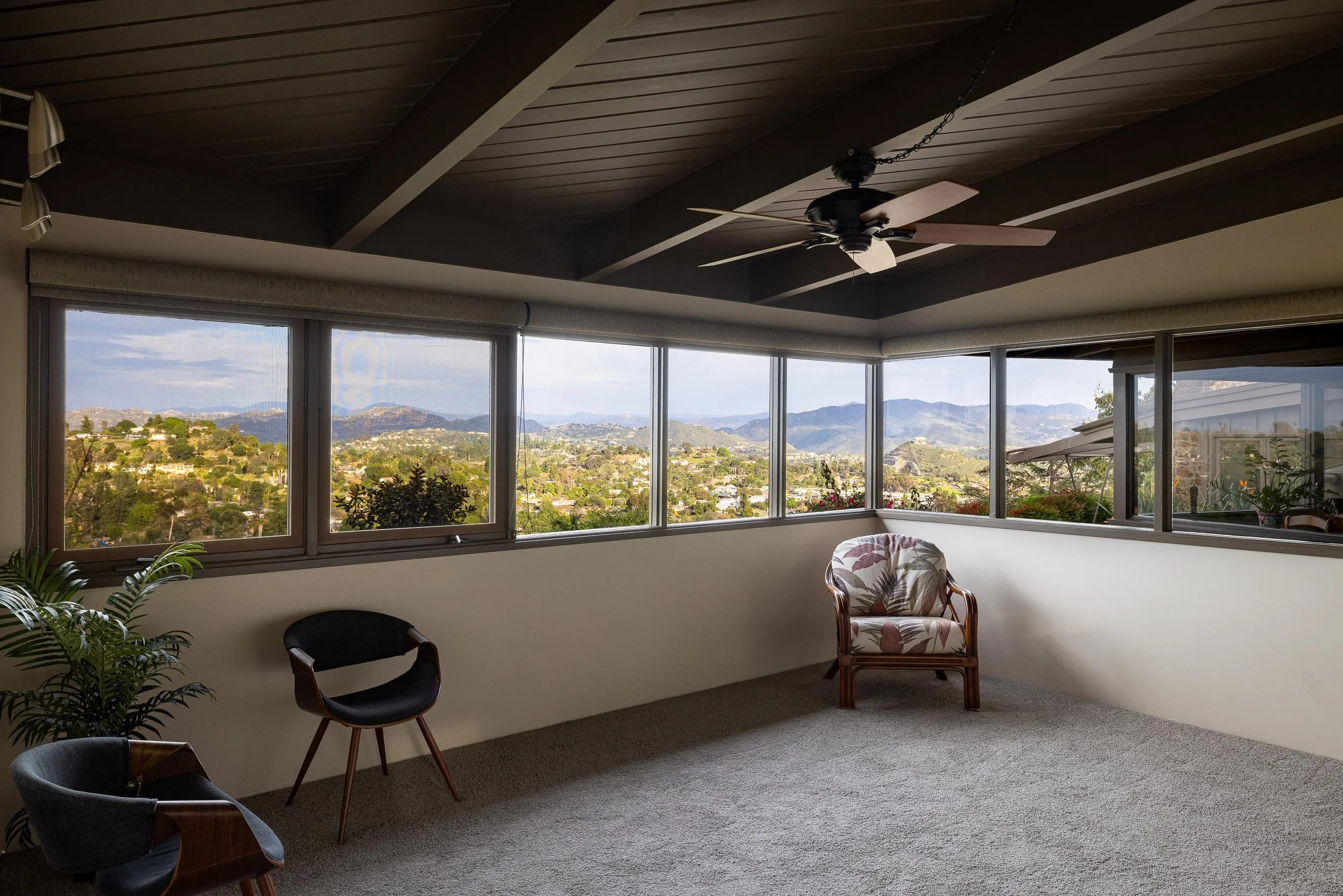 4421 Mayapan Dr - WEB + MED RES-32.jpg