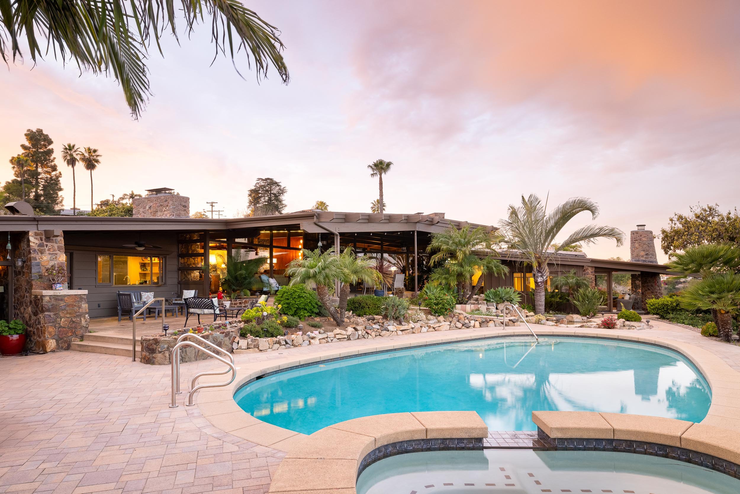 4421 Mayapan Dr - WEB + MED RES-35.jpg