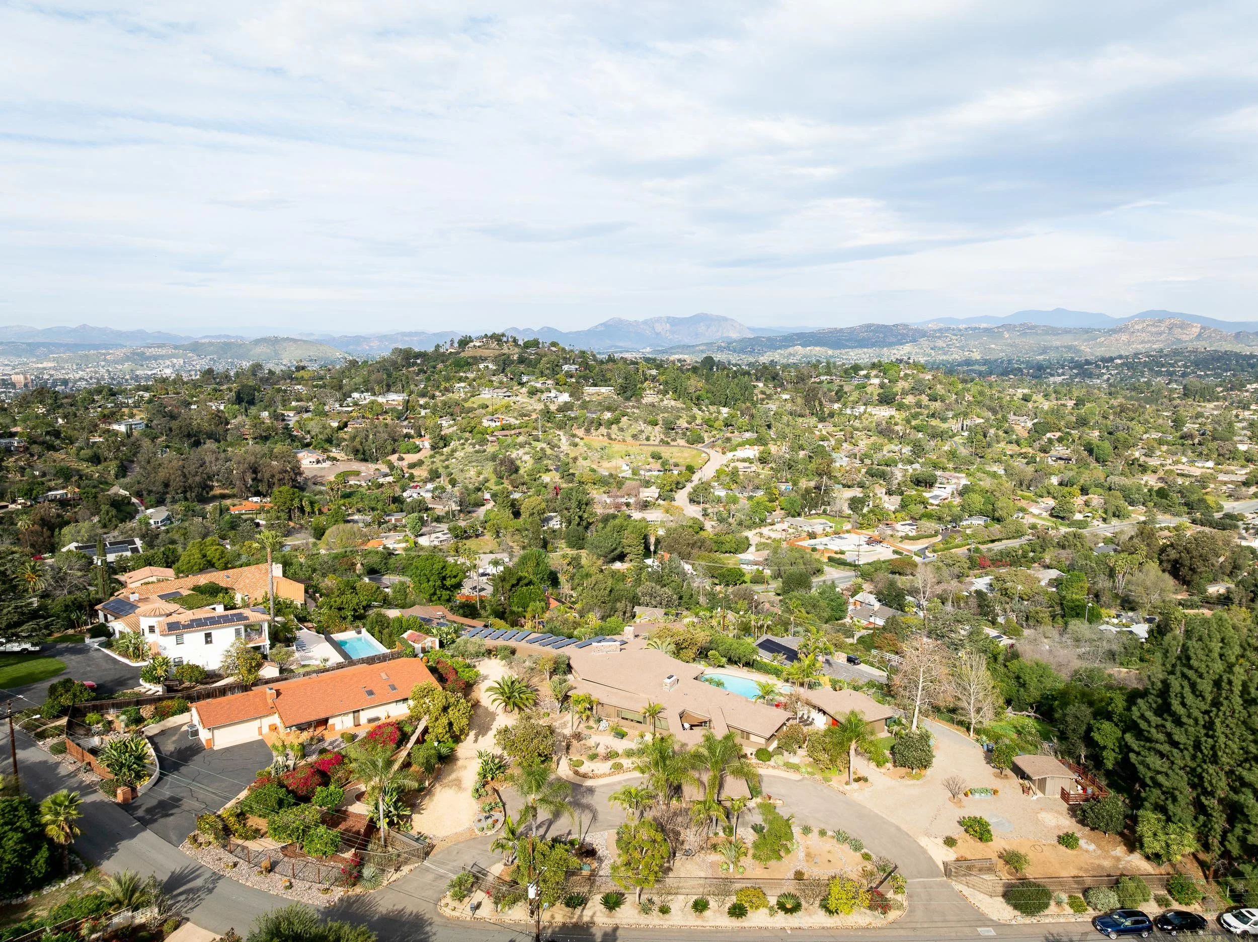 4421 Mayapan Dr - WEB + MED RES-49.jpg