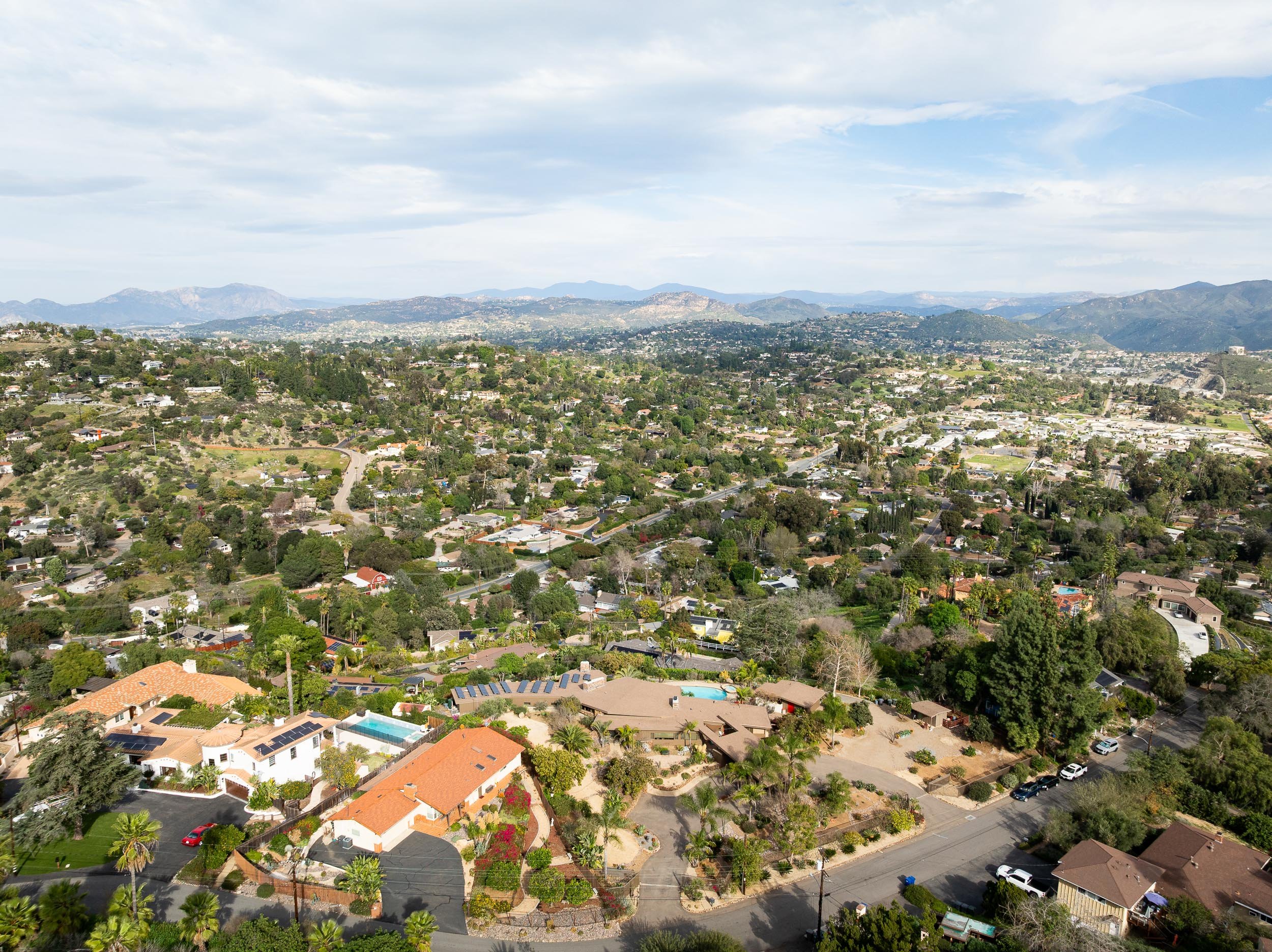 4421 Mayapan Dr - WEB + MED RES-50.jpg