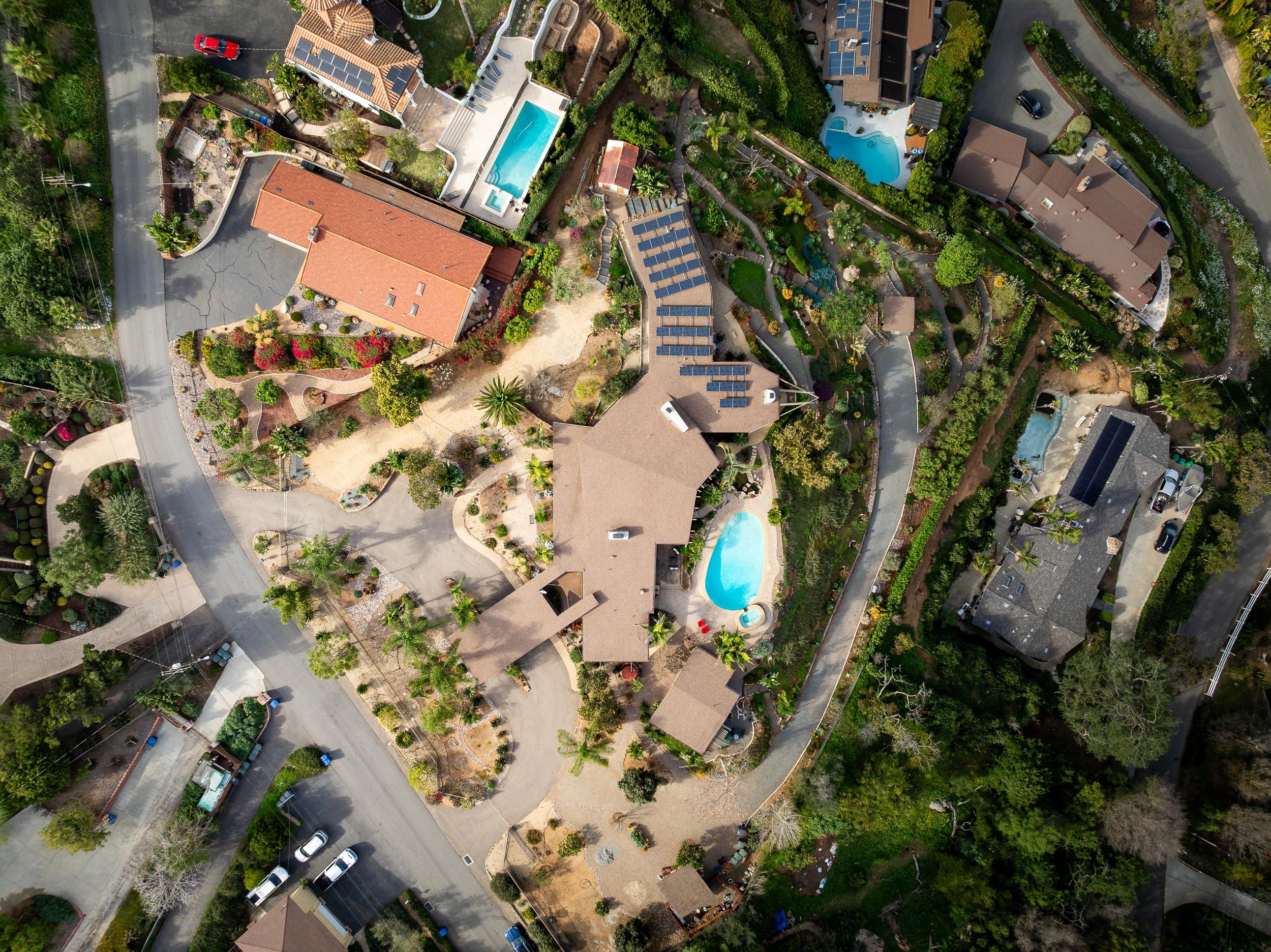 4421 Mayapan Dr - WEB + MED RES-56.jpg