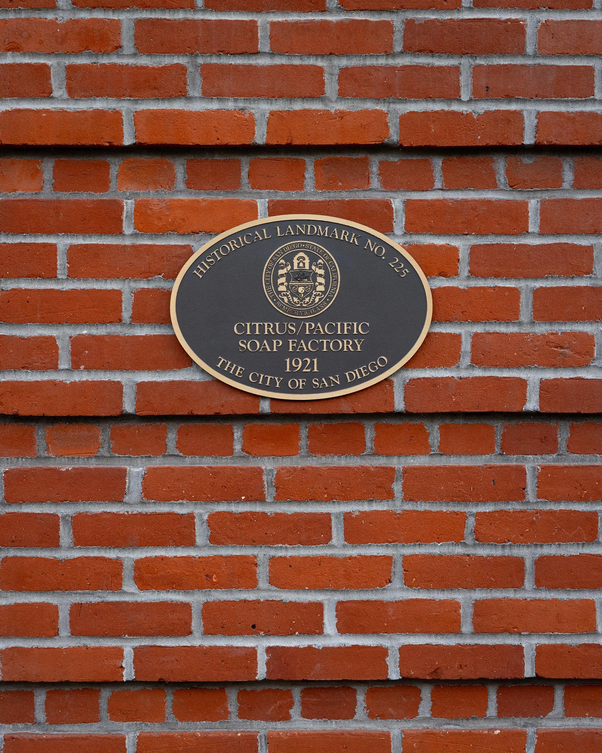 500 W Harbor Dr - WEB + MED RES-6.jpg