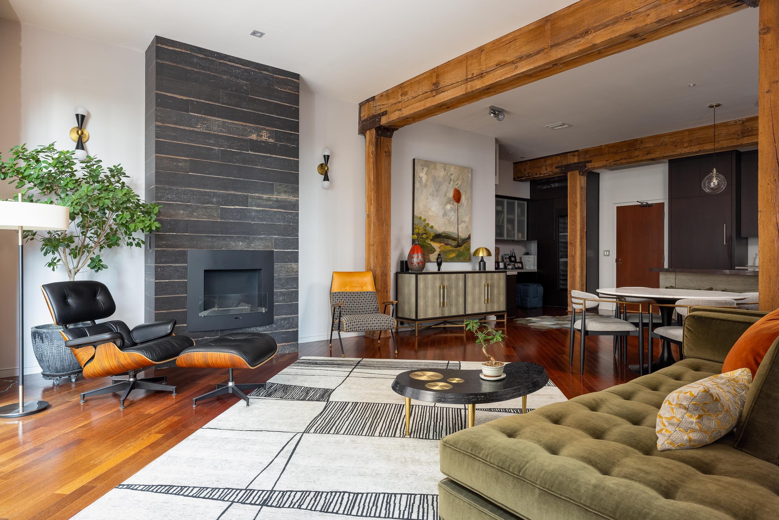 500 W Harbor Dr - WEB + MED RES-21.jpg