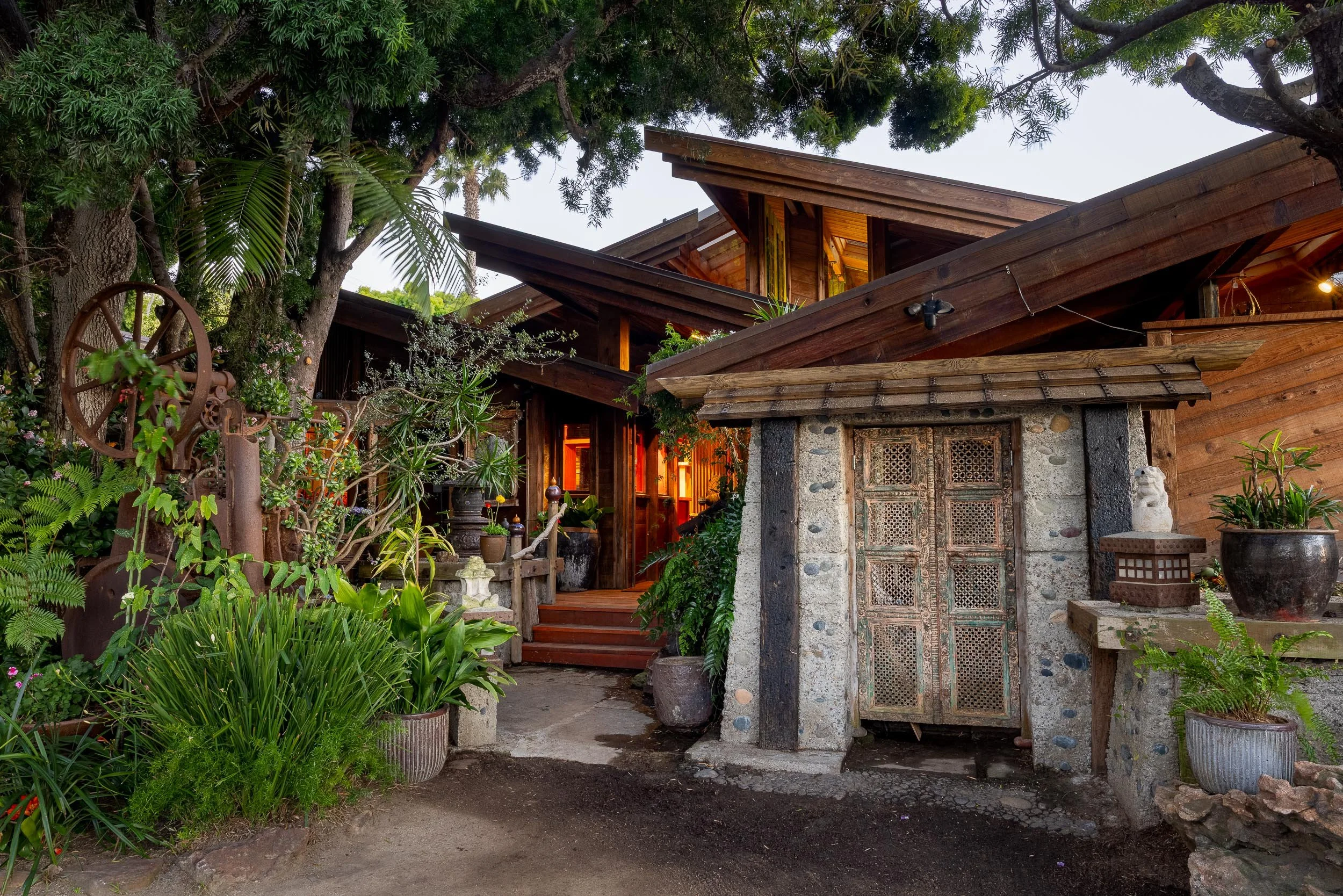353 Glenmont Dr - WEB + MED RES-2.jpg